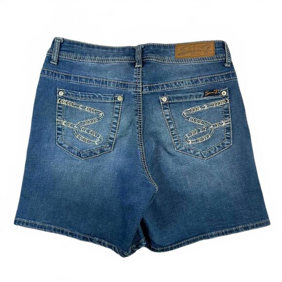 Seven7 Women’s Denim Shorts Medium Wash Size 8 - Picture 3 of 7